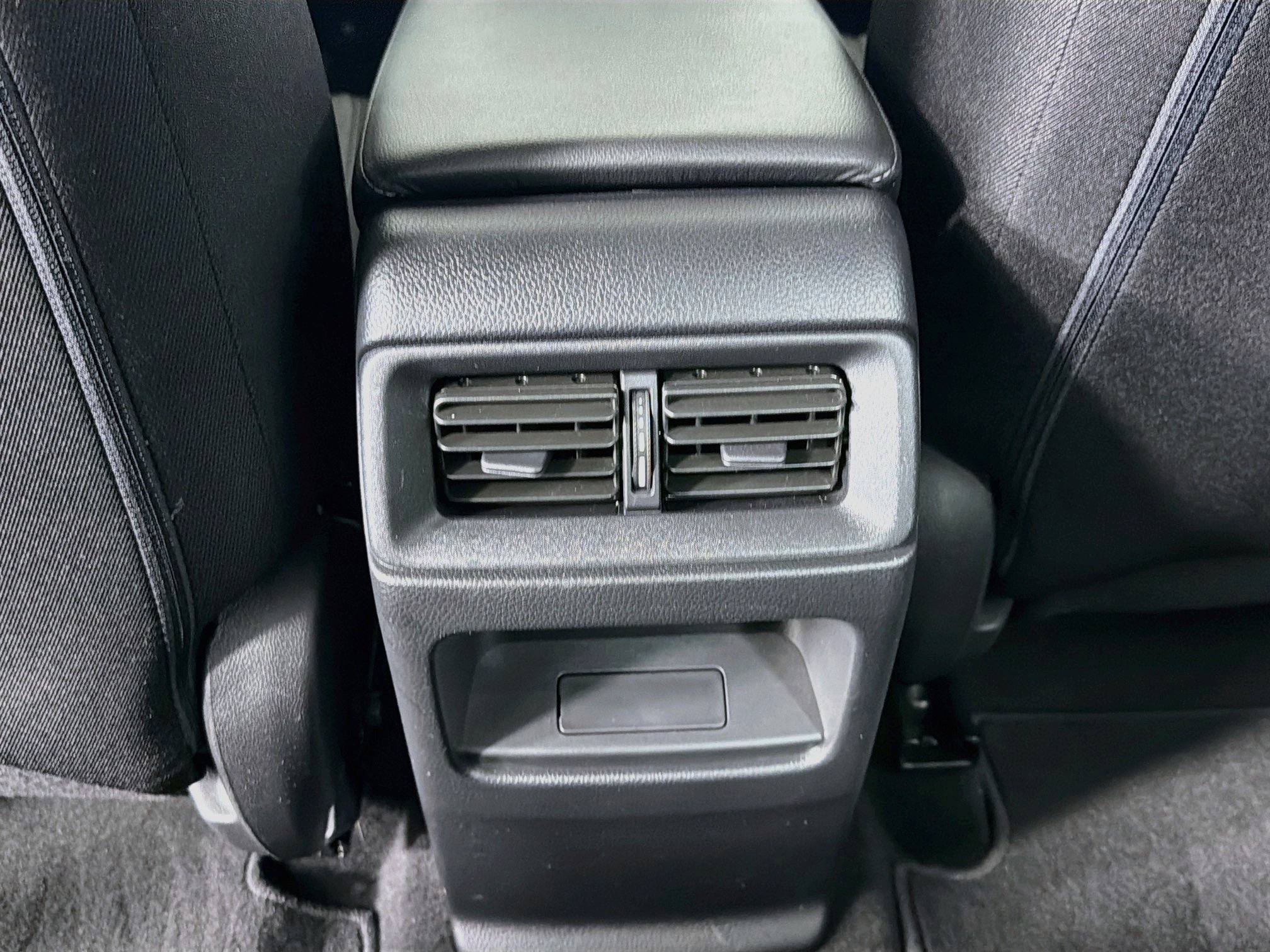 Used 2024 Honda CR-V LX image 26