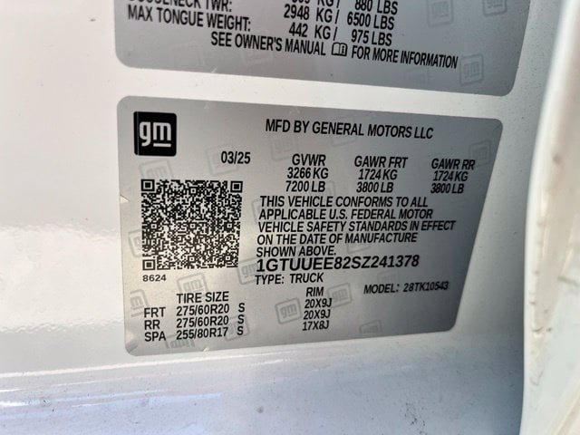 Used 2025 GMC Sierra 1500 AT4 w/ AT4 Premium Package AWD/4WD image 18