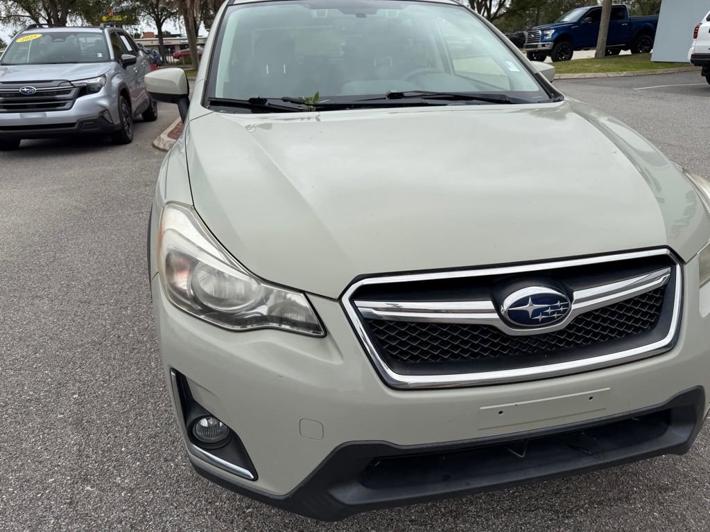 Used 2017 Subaru Crosstrek 2.0i Premium AWD/4WD image 14