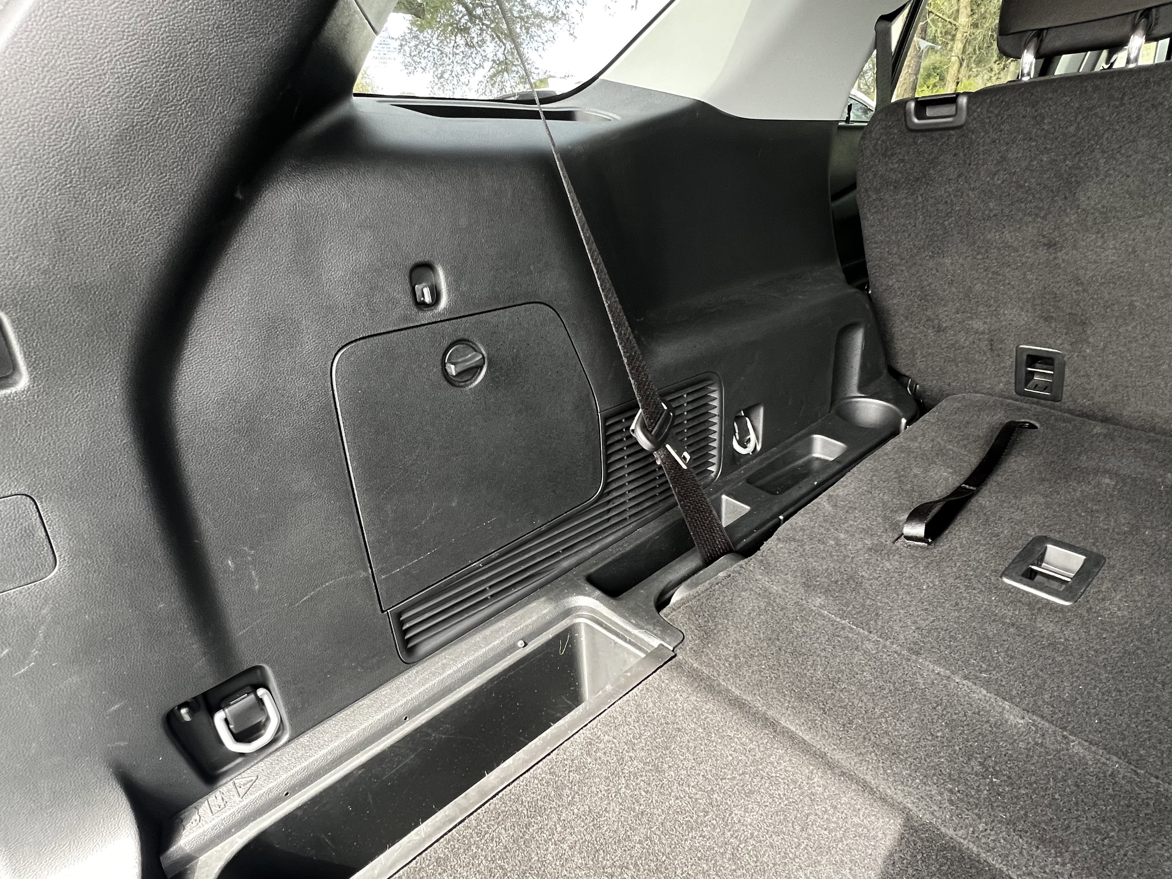 Used 2023 Ford Explorer XLT image 51