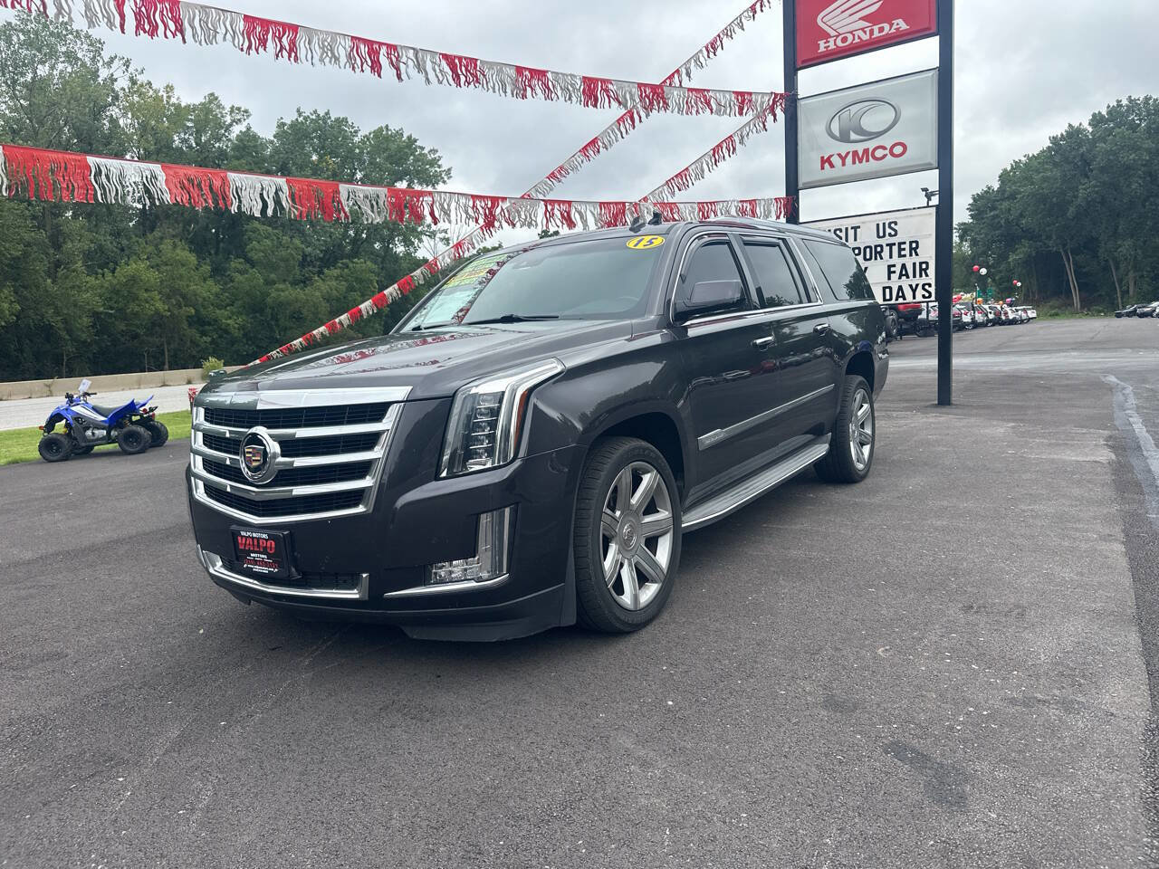 Used 2015 Cadillac Escalade ESV Luxury image 6