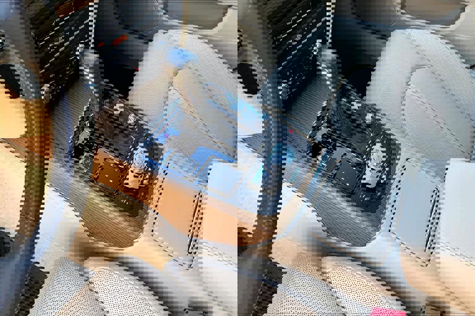 Used 2017 Audi A7 3.0T Premium Plus w/ Comfort Seating Package image 17