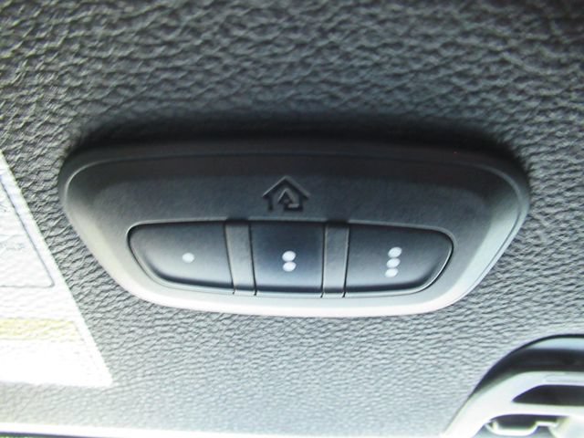 Used 2019 Jeep Wrangler Unlimited Sahara AWD/4WD image 29