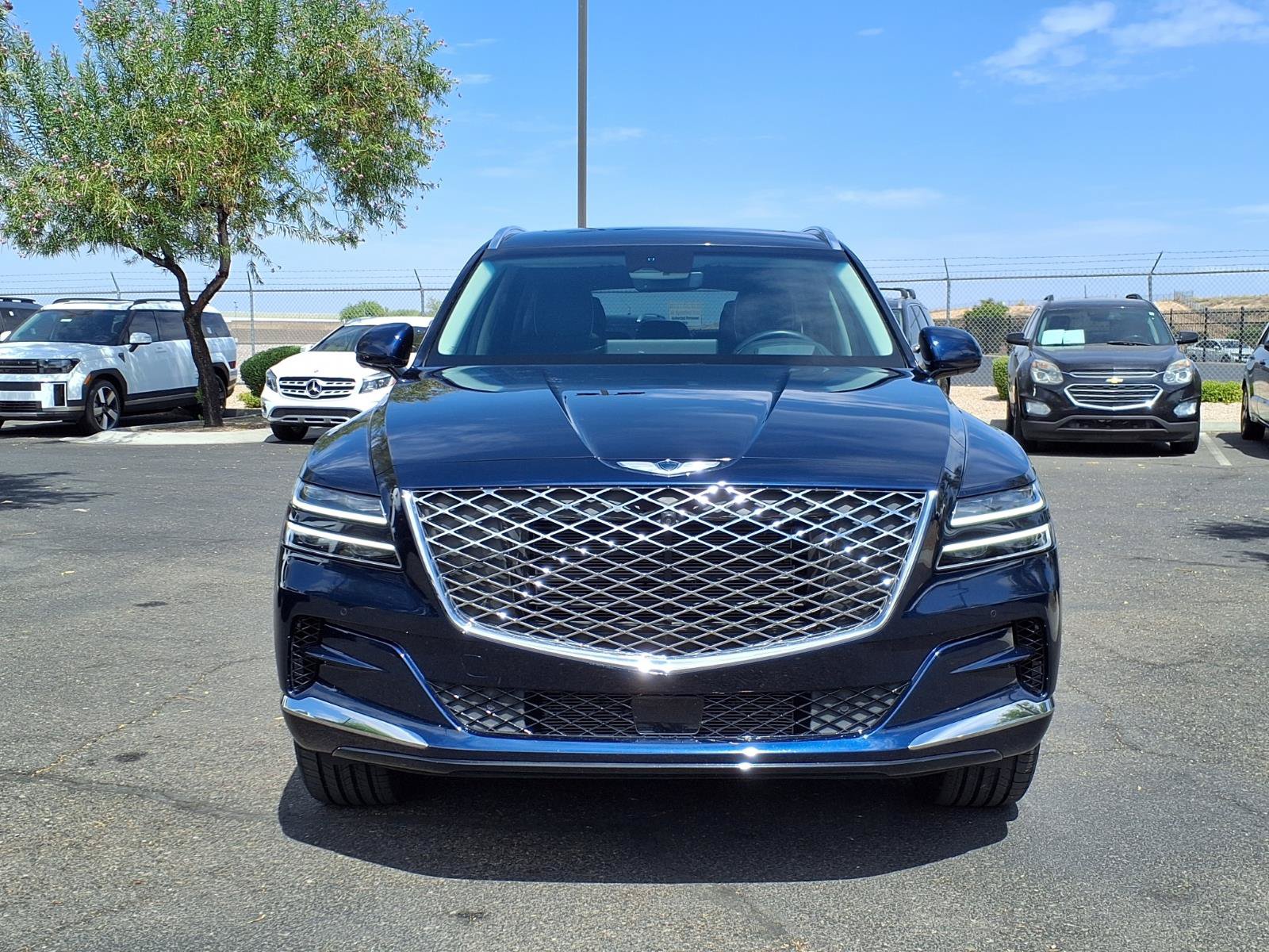 Used 2023 Genesis GV80 2.5T w/ Prestige 20" Package AWD/4WD image 2