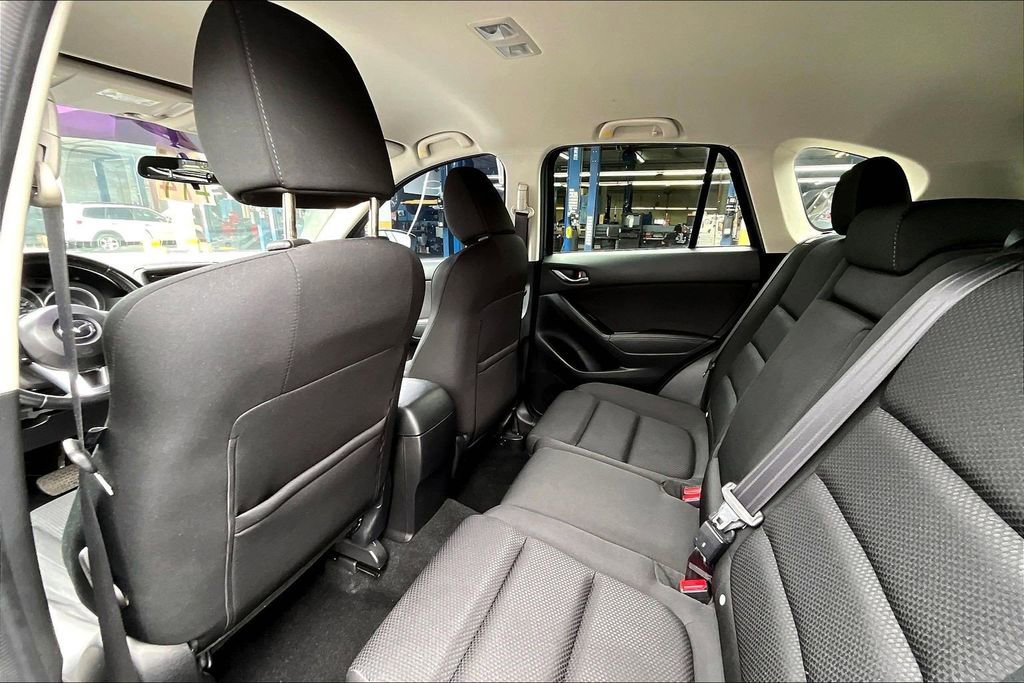 Used 2016 MAZDA CX-5 Touring FWD image 16