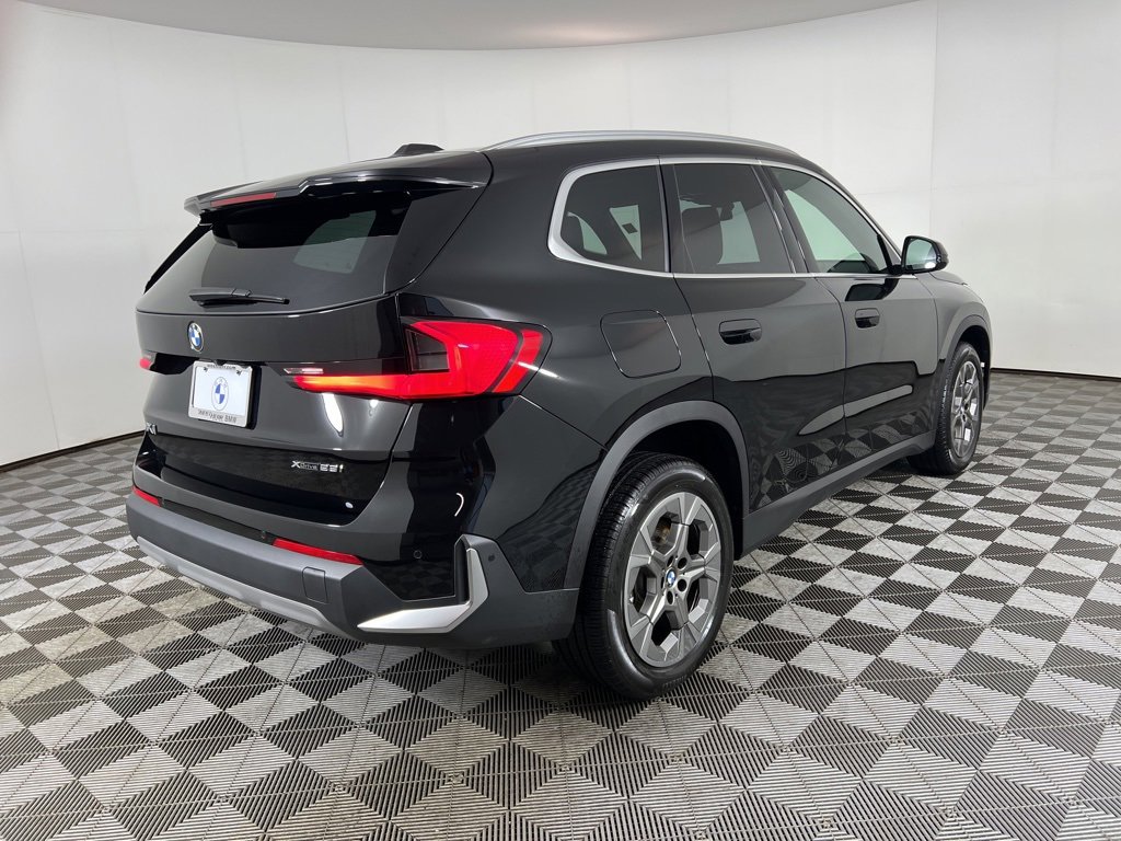 Certified 2023 BMW X1 xDrive28i w/ Convenience Package image 5