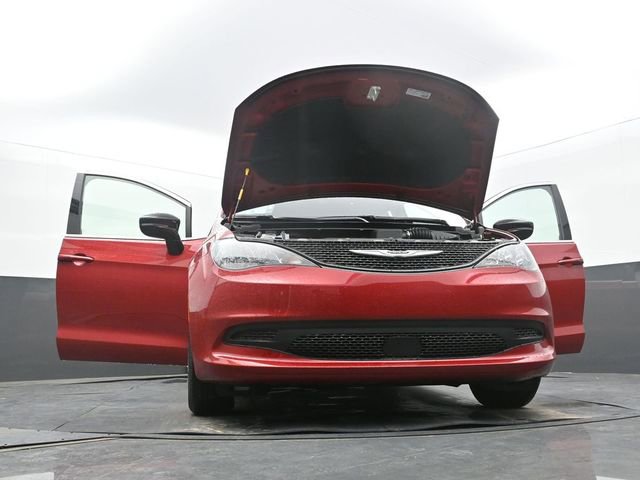 New 2026 Chrysler Voyager LX FWD image 65