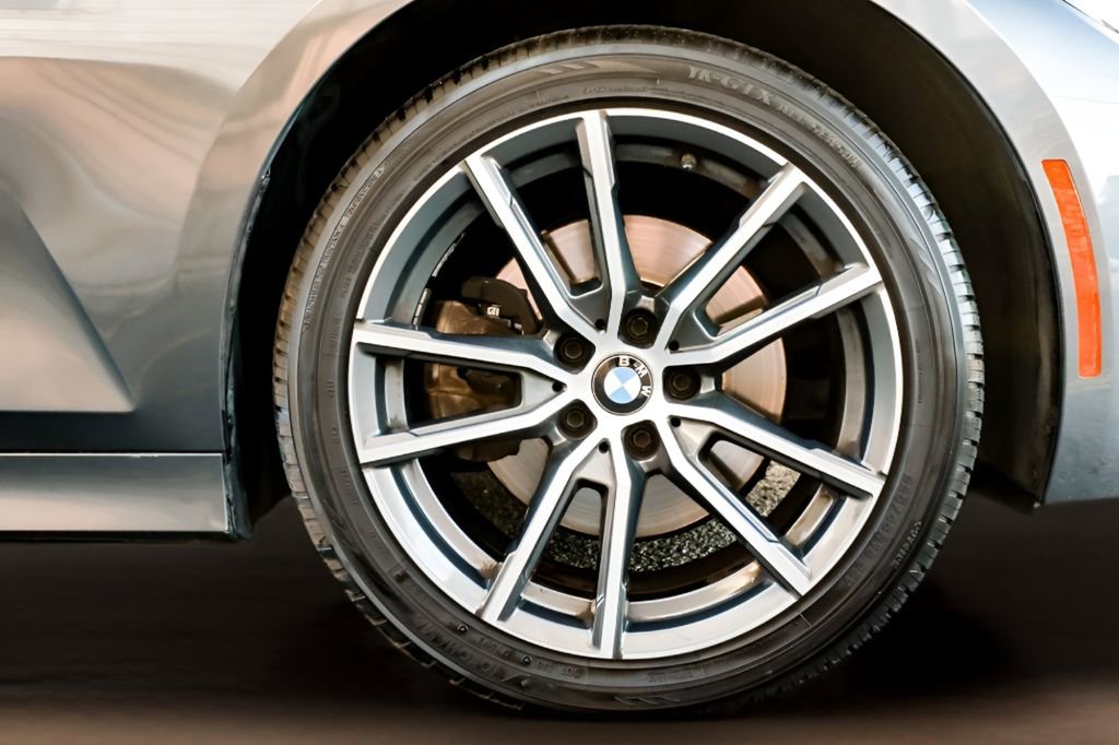 Used 2022 BMW 330i Sedan image 37