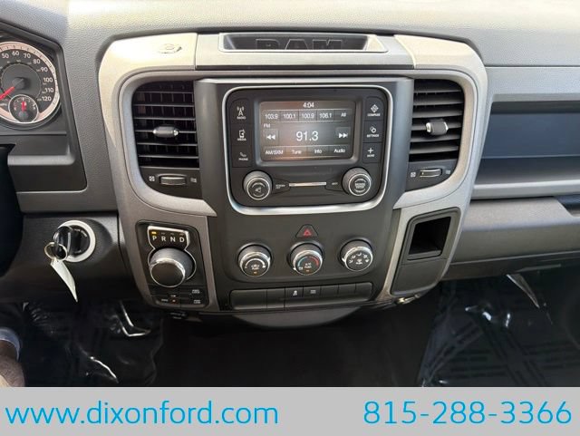 Used 2018 RAM 1500 Express AWD/4WD image 12
