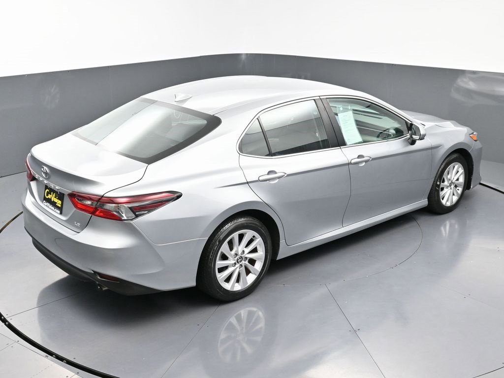 Used 2024 Toyota Camry LE image 43