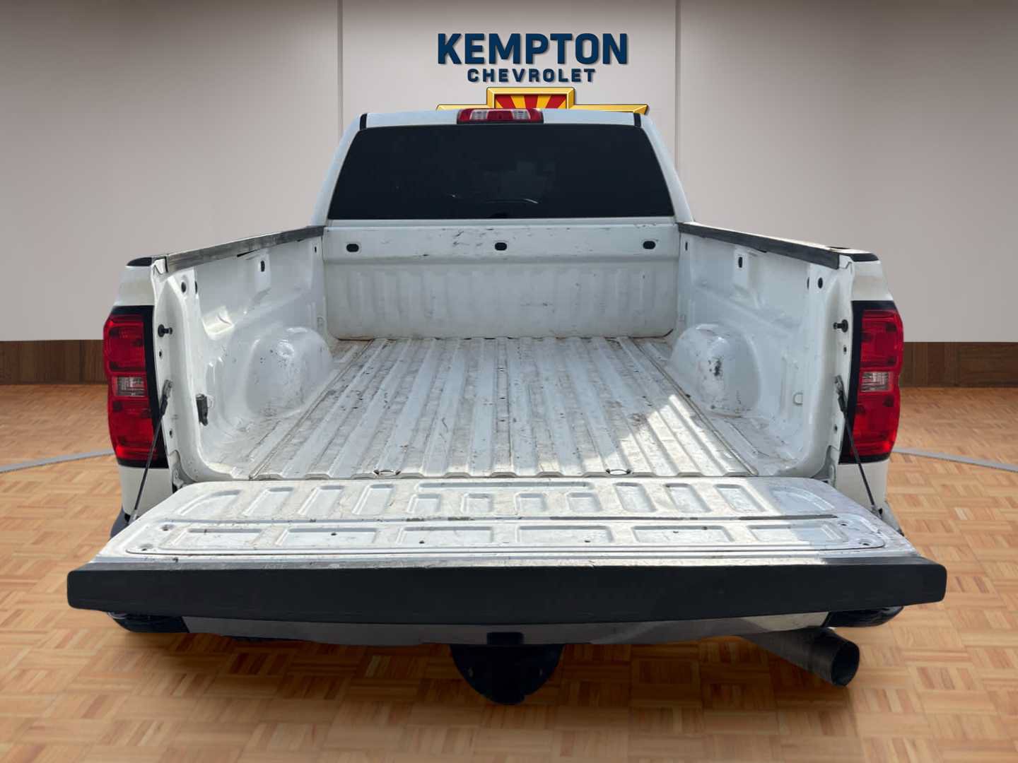 Used 2015 Chevrolet Silverado 2500 LTZ w/ LTZ Plus Package AWD/4WD image 19