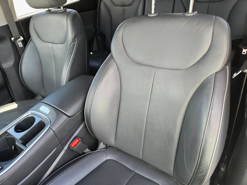 Used 2021 Hyundai Santa Fe Limited w/ Cargo Package FWD image 16
