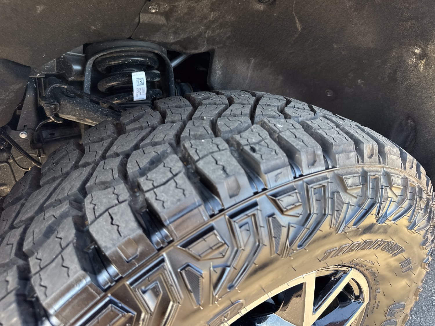 Used 2024 GMC Canyon AT4X AWD/4WD image 24