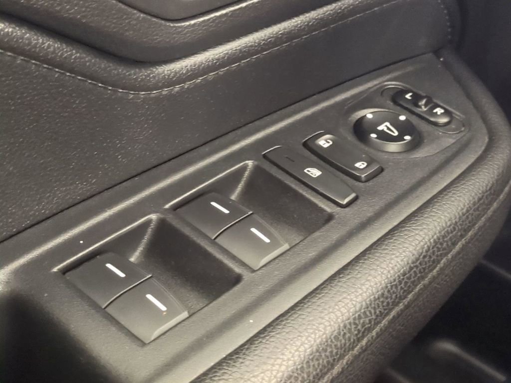 Used 2024 Honda Odyssey Sport image 32