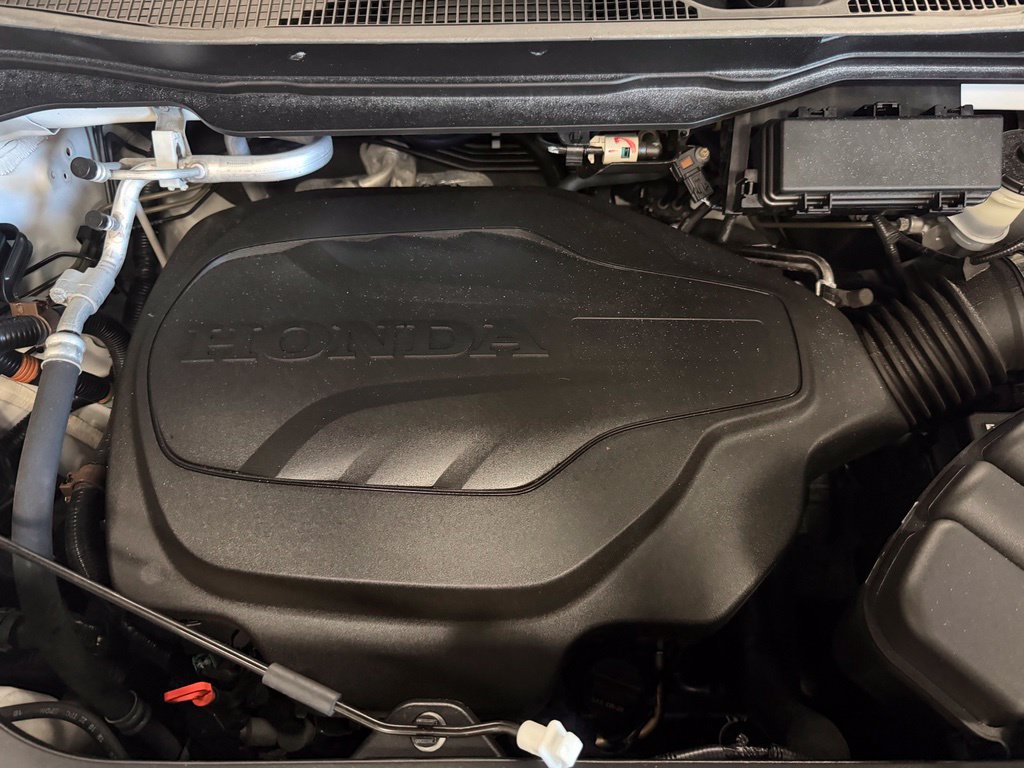Used 2024 Honda Passport Black Edition image 9