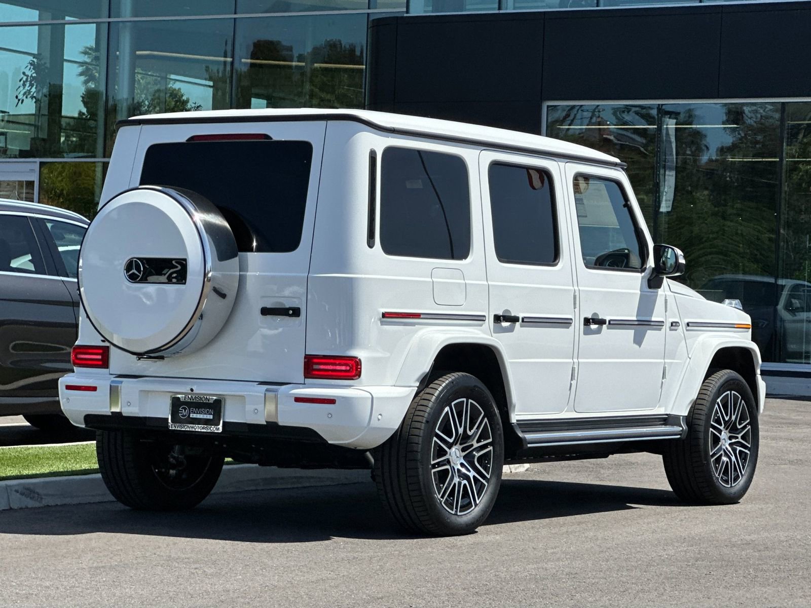 New 2026 Mercedes-Benz G 580 w/ EQ Technology image 3