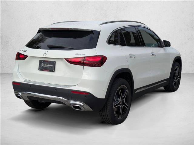 New 2026 Mercedes-Benz GLA 250 4MATIC image 2