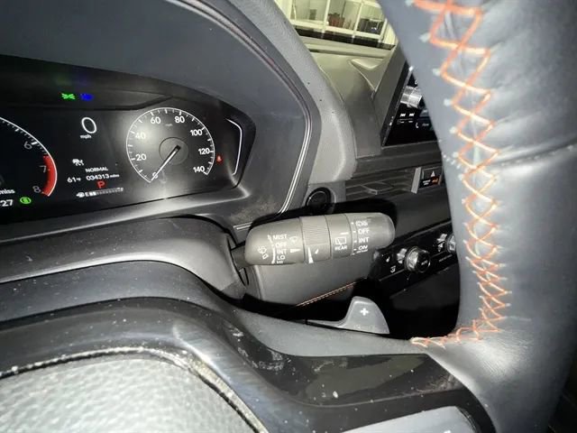 Used 2025 Honda Pilot TrailSport image 35