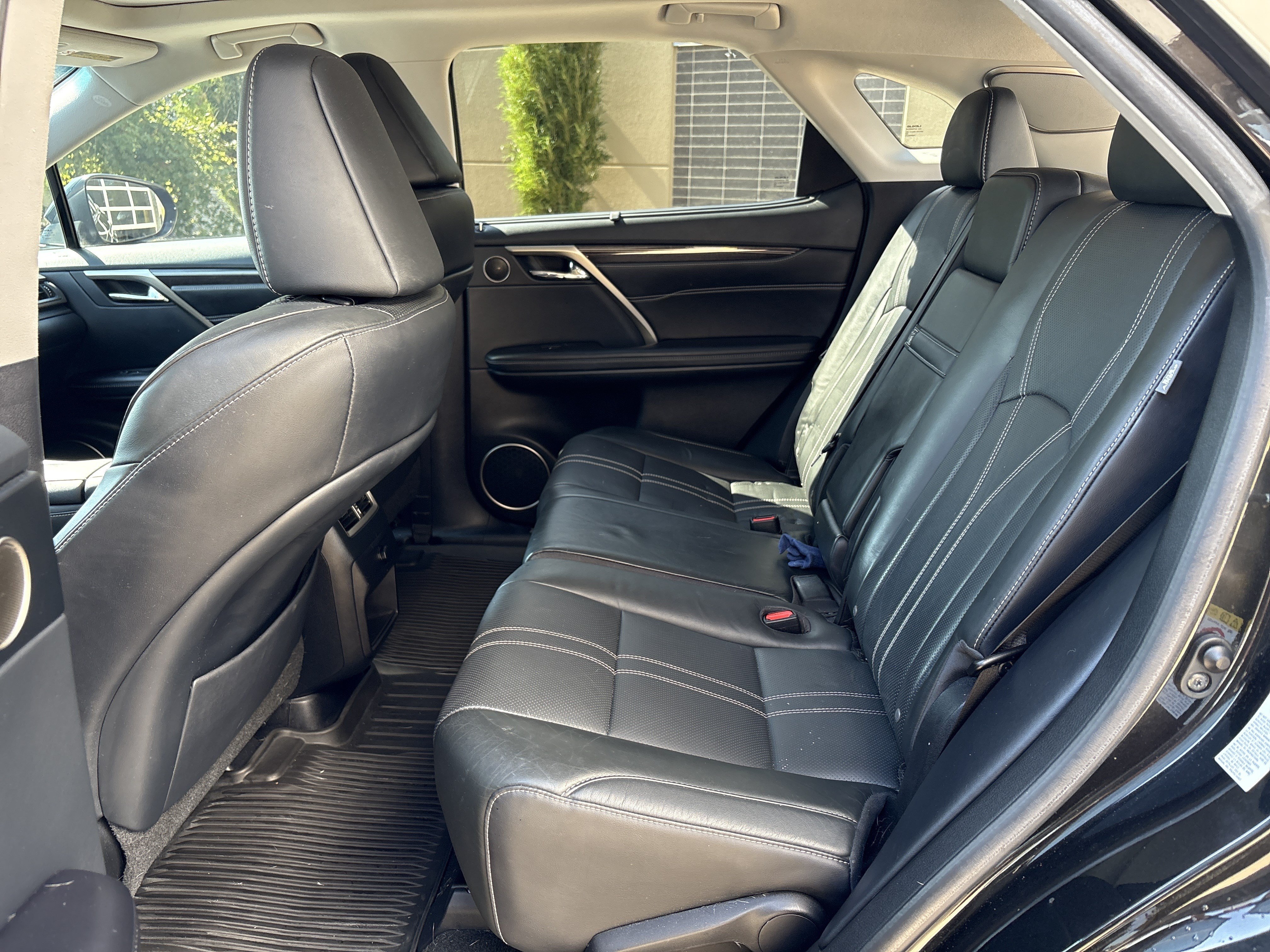 Used 2018 Lexus RX 350 AWD w/ Luxury Package image 16