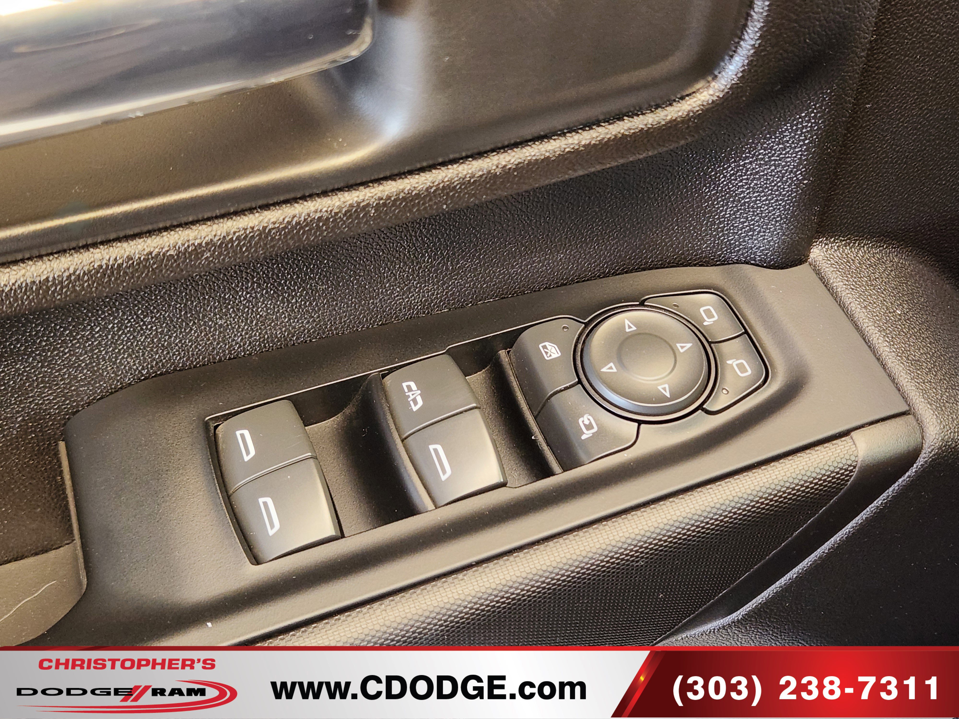 Used 2024 Chevrolet Silverado 2500 Custom w/ Custom Value Package AWD/4WD image 15