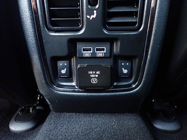 Used 2020 Jeep Grand Cherokee Trailhawk w/ Trailhawk Luxury Group AWD/4WD image 11