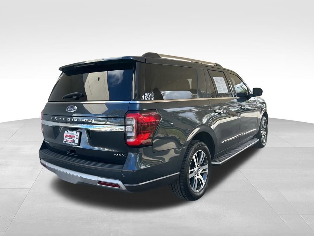 Used 2023 Ford Expedition Max Limited image 3