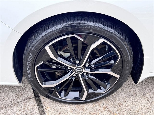 Used 2024 Nissan Altima 2.5 SR image 9