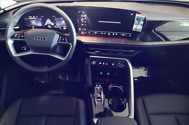 New 2025 Audi Q5 Premium image 15