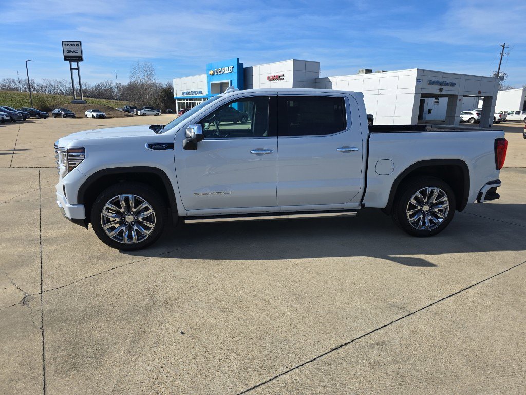 New 2026 GMC Sierra 1500 Denali w/ Denali Reserve Package AWD/4WD image 10