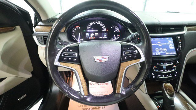 Used 2018 Cadillac XTS Luxury FWD image 22