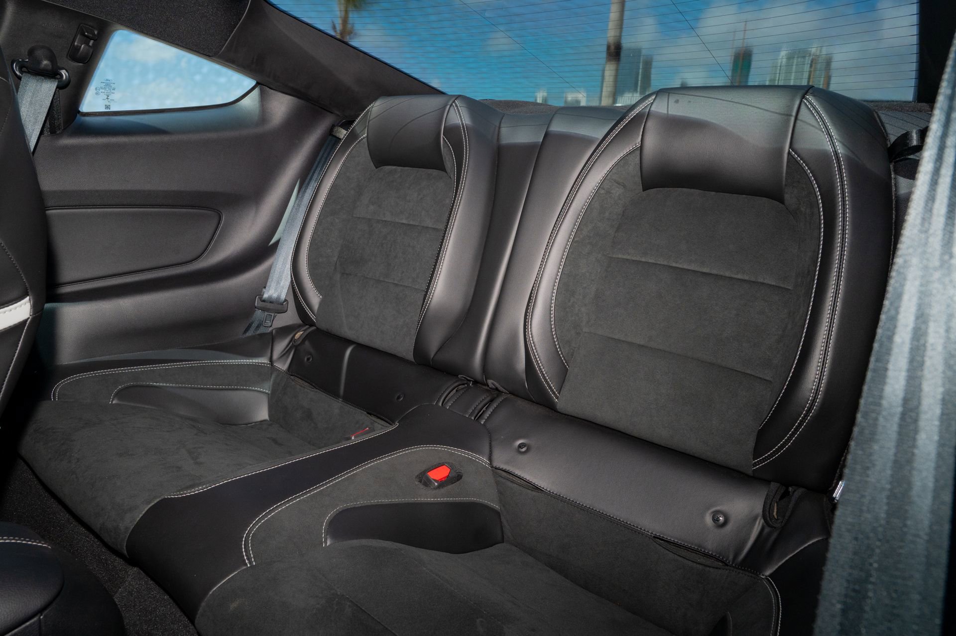 Used 2022 Ford Mustang Shelby GT500 w/ Technology Package image 8