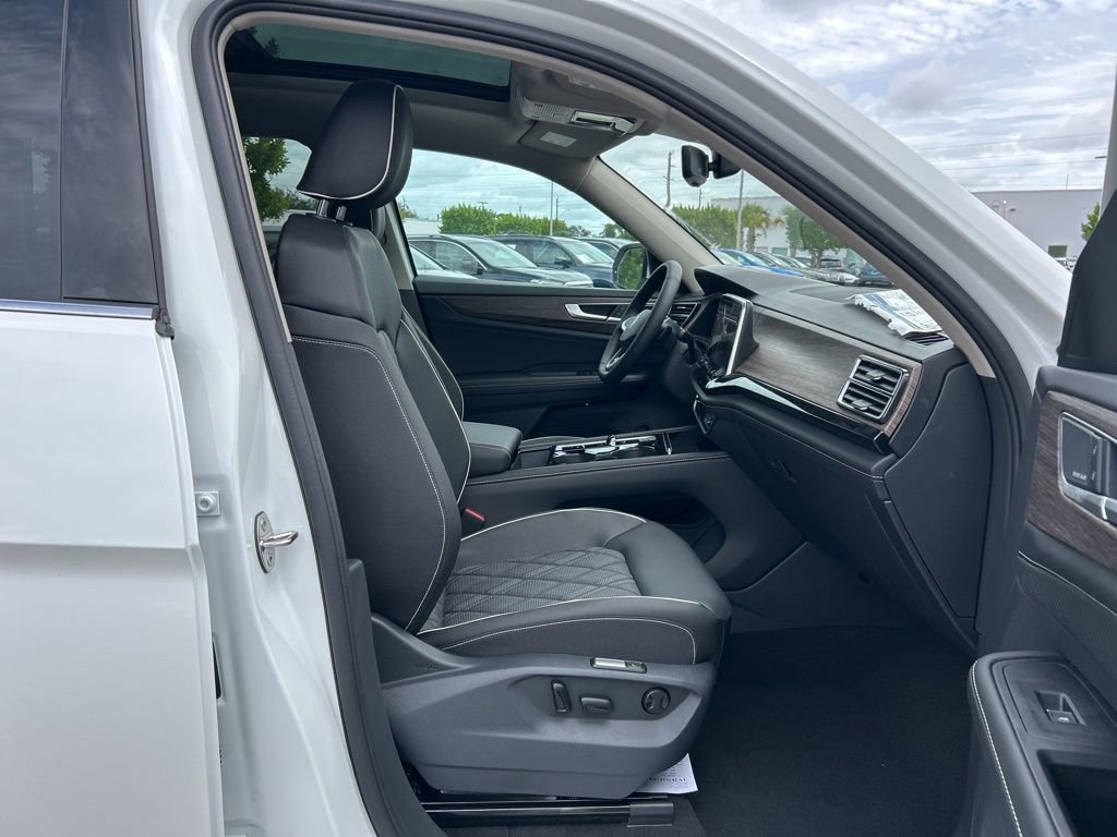 New 2026 Volkswagen Atlas SEL Premium R-Line AWD/4WD image 37