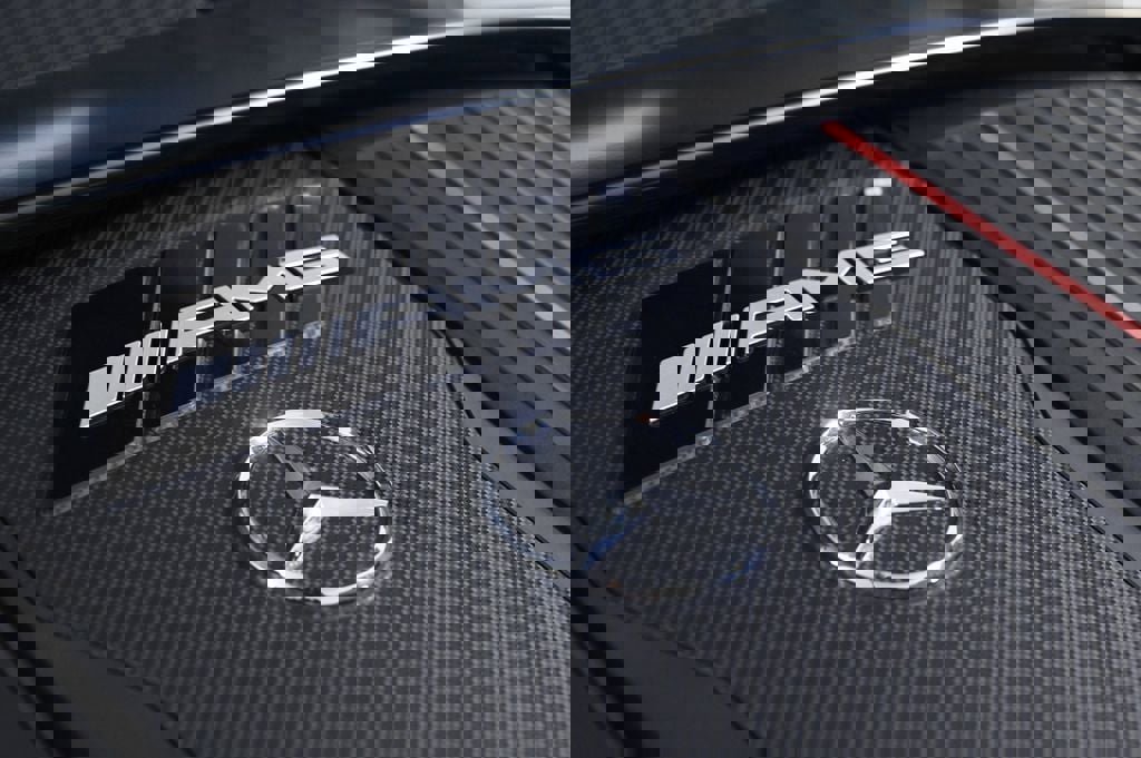 Used 2025 Mercedes-Benz E 53 AMG e 4MATIC Sedan image 27