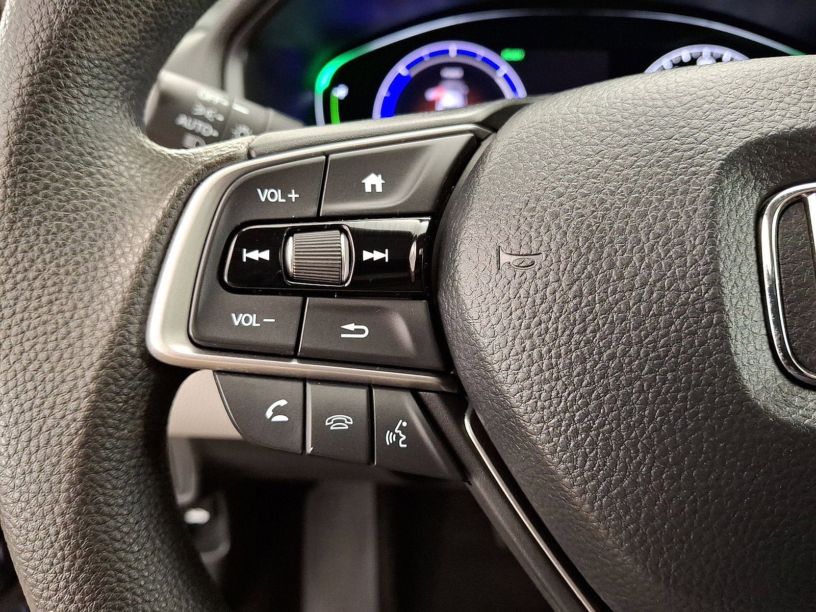 Used 2020 Honda Accord EX image 17