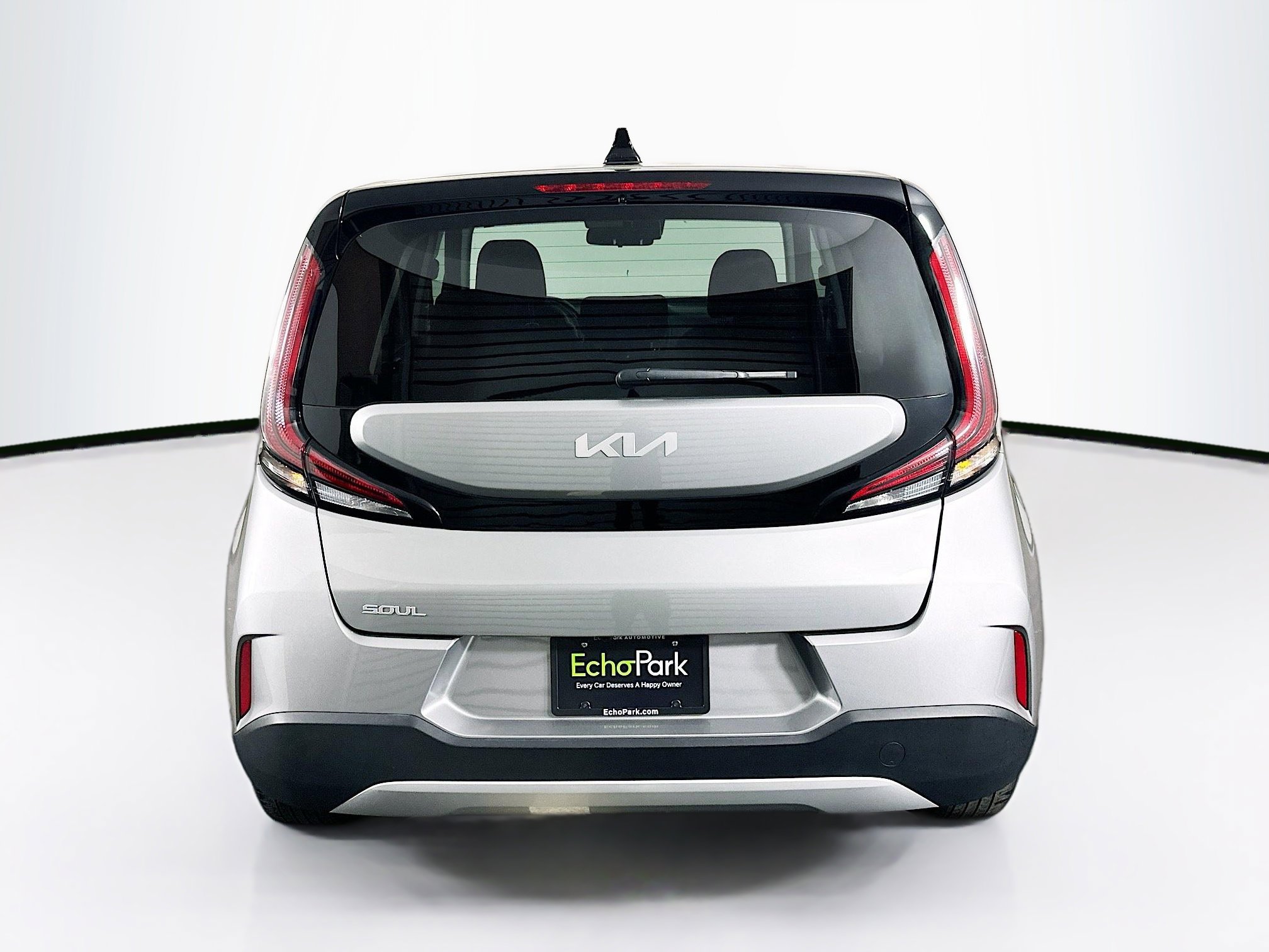 Used 2025 Kia Soul LX w/ LX Technology Package image 7