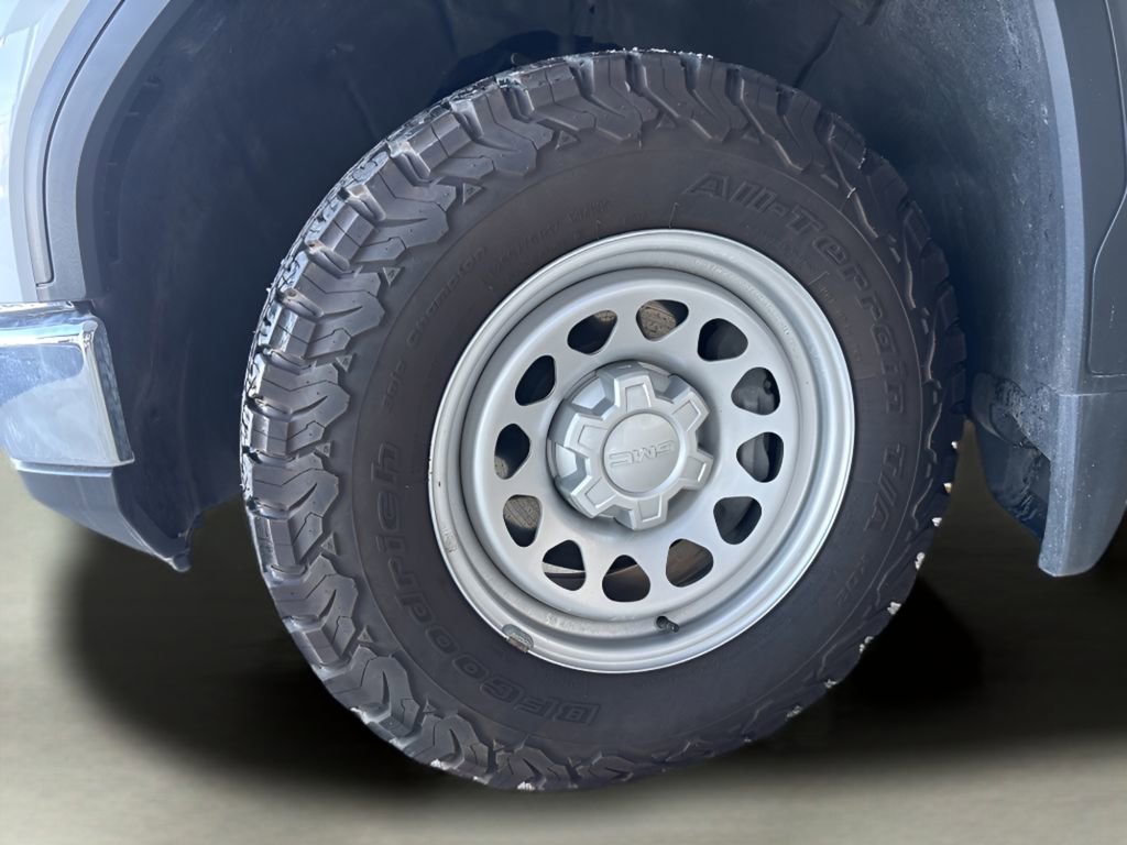 Used 2024 GMC Sierra 1500 Pro w/ Fleet Convenience Package image 33