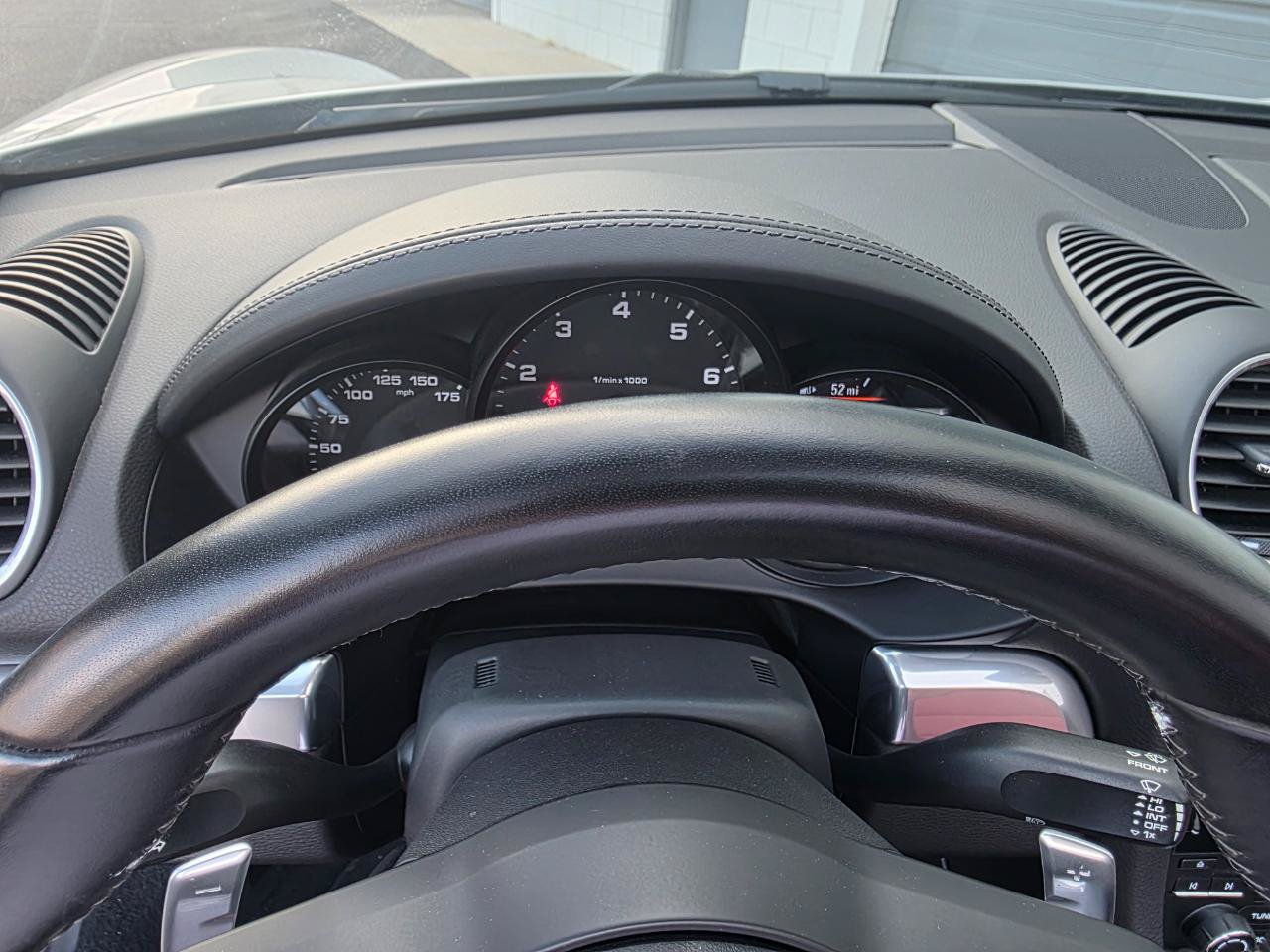 Used 2019 Porsche 718 Boxster RWD image 37