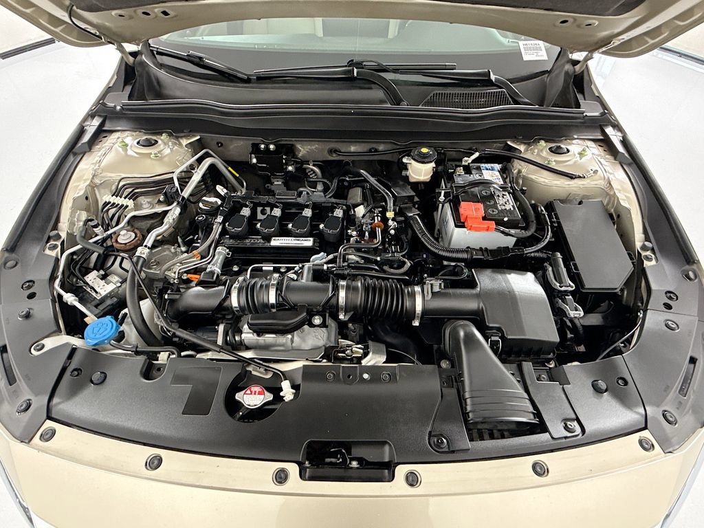 Certified 2019 Honda Accord LX image 29