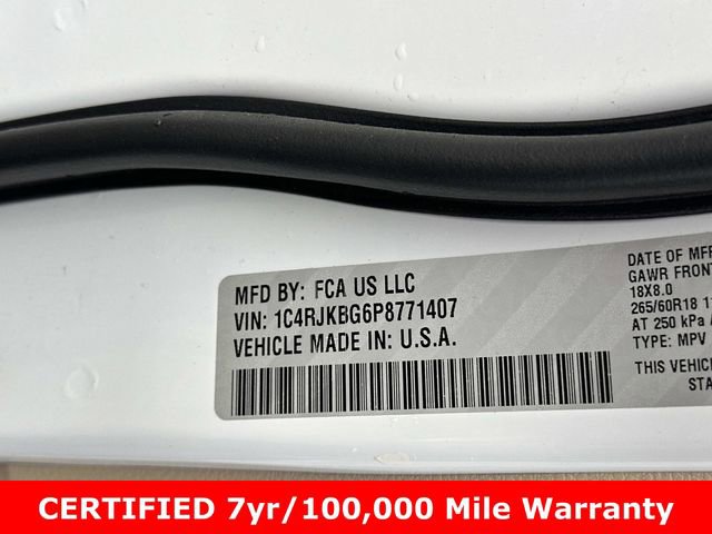 Certified 2023 Jeep Grand Cherokee L Limited w/ Luxury Tech Group II image 33