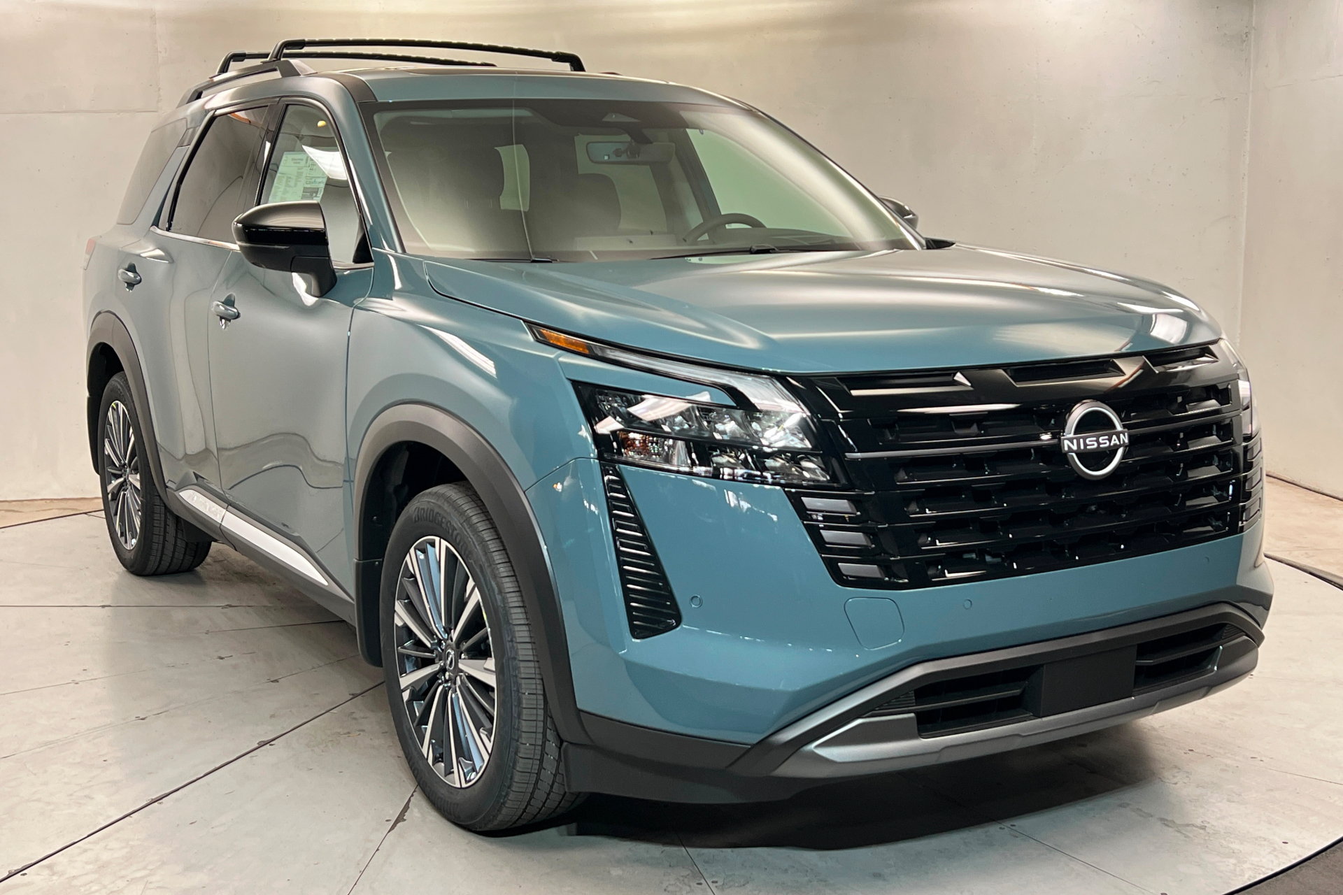 New 2026 Nissan Pathfinder Platinum AWD/4WD image 7