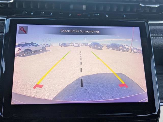 Used 2023 Jeep Grand Cherokee Limited AWD/4WD image 14