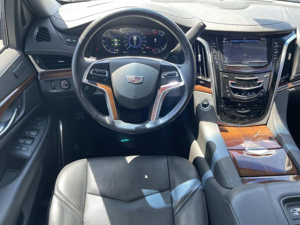 Used 2019 Cadillac Escalade ESV Luxury AWD/4WD image 13