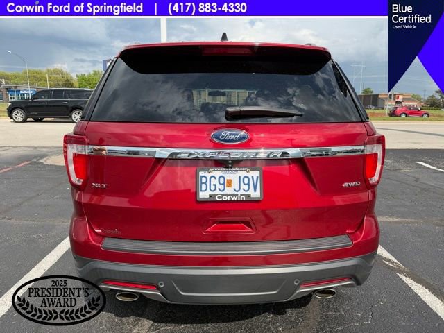 Used 2018 Ford Explorer XLT image 4