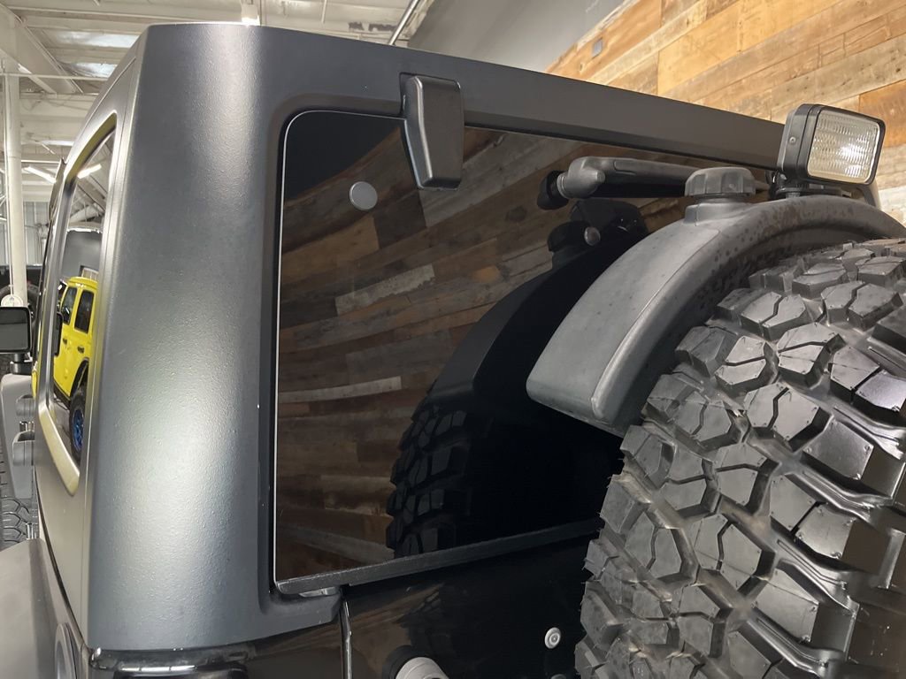 Used 2018 Jeep Wrangler Unlimited Rubicon w/ Cold Weather Group AWD/4WD image 80