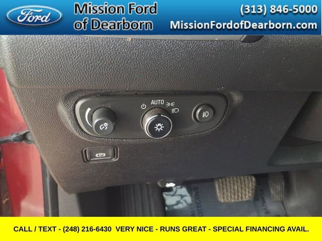 Used 2019 GMC Terrain SLT w/ Preferred Package image 14