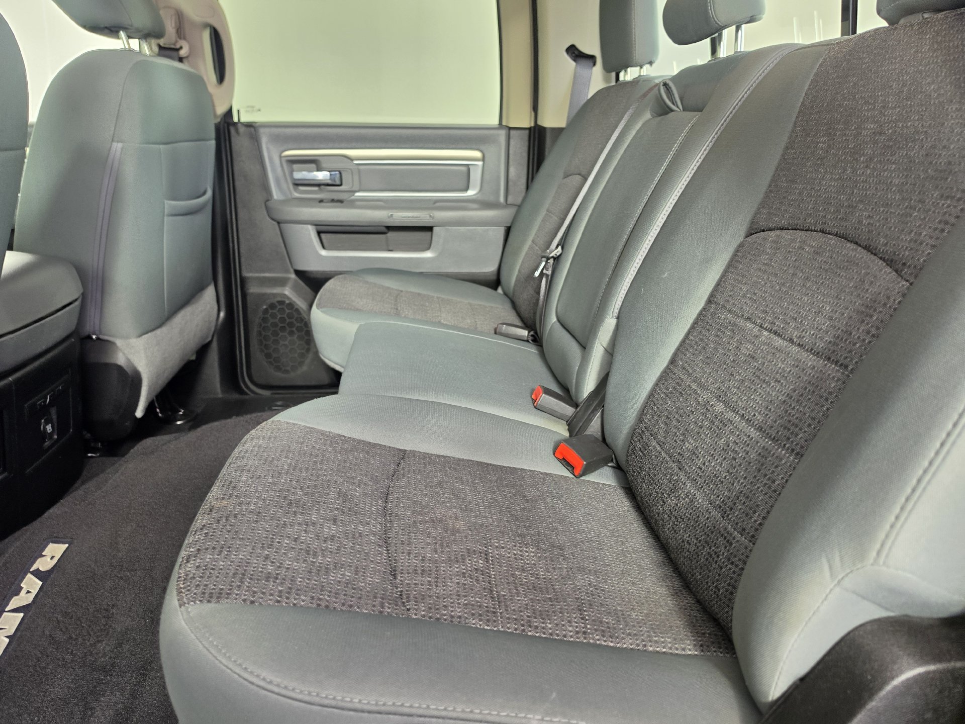 Used 2018 RAM 2500 Big Horn AWD/4WD image 30