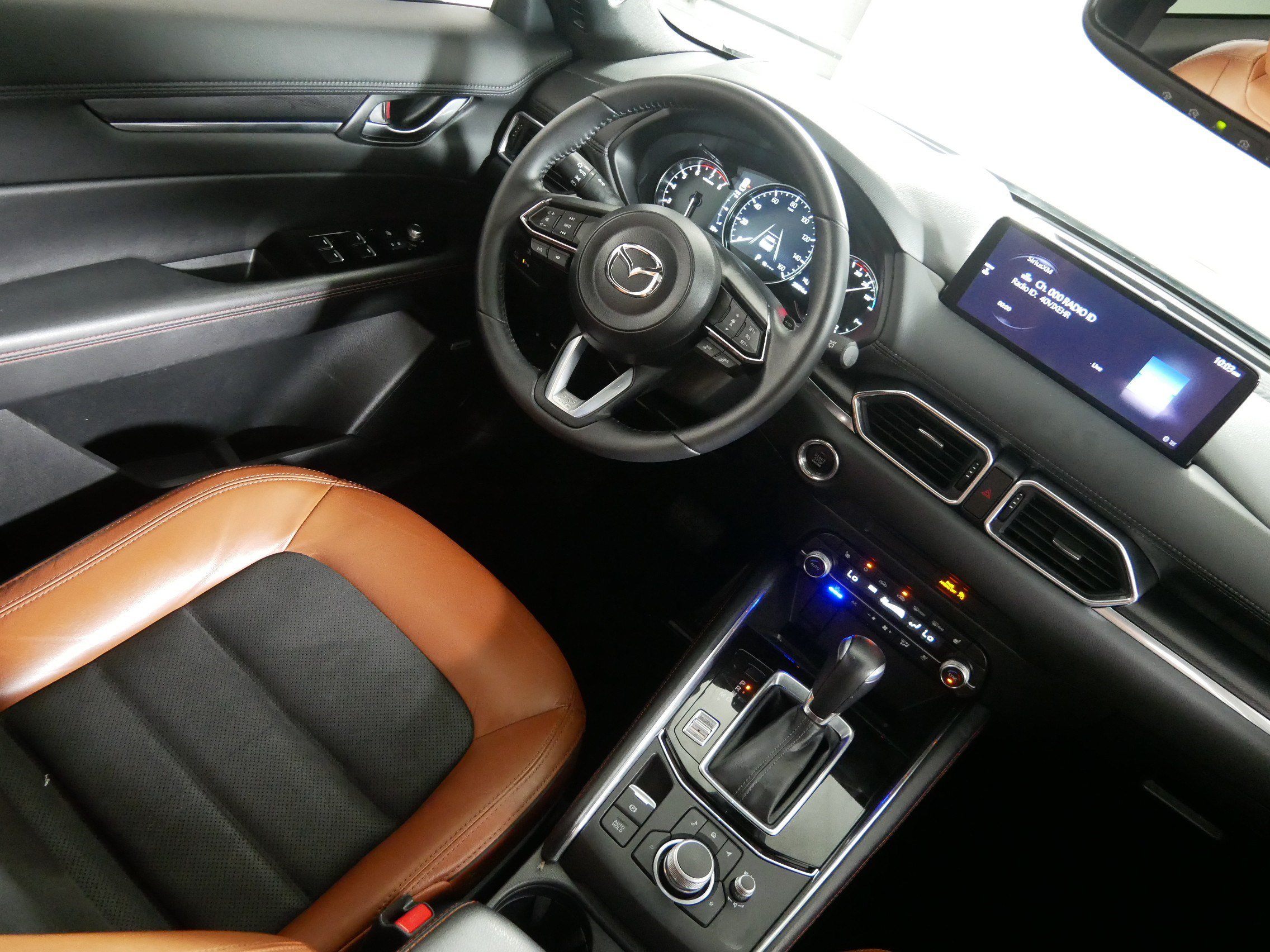 Certified 2025 MAZDA CX-5 Carbon Edition AWD/4WD image 9