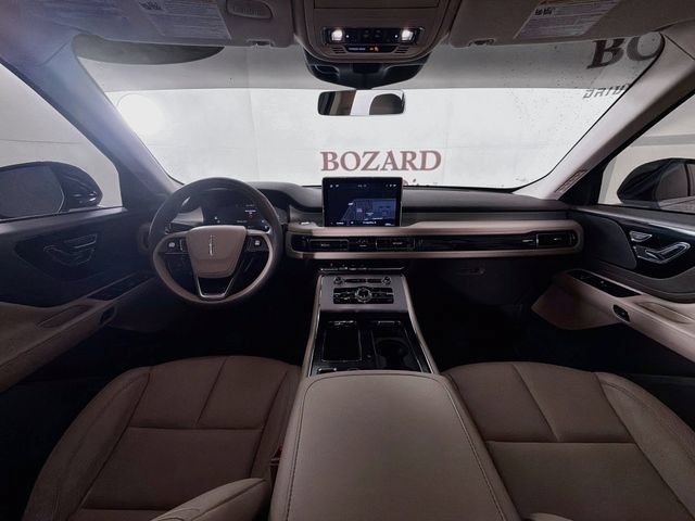 Certified 2023 Lincoln Aviator 2WD w/ Premium Package image 30