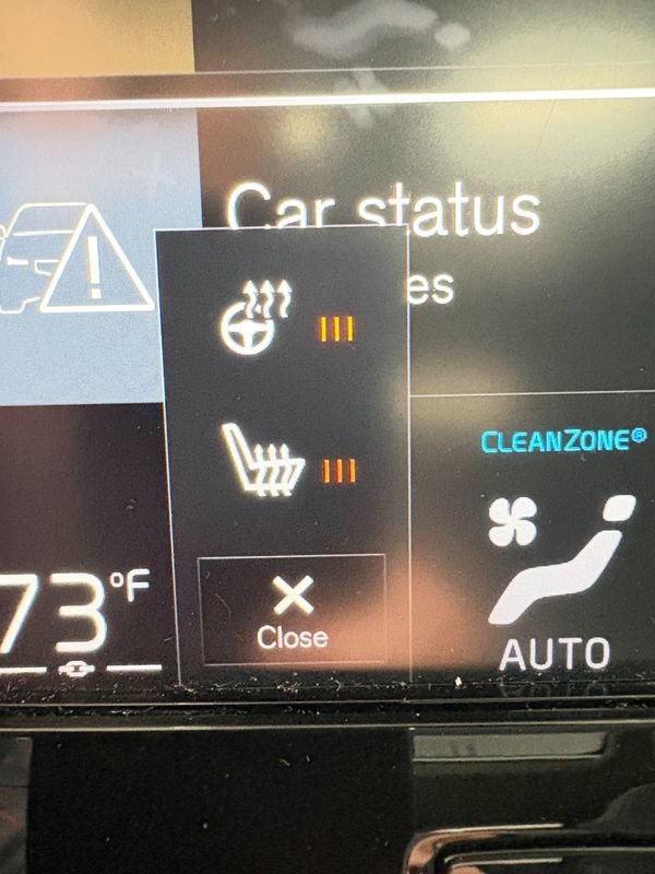 Used 2021 Volvo XC40 T5 Inscription w/ Advanced Package image 20