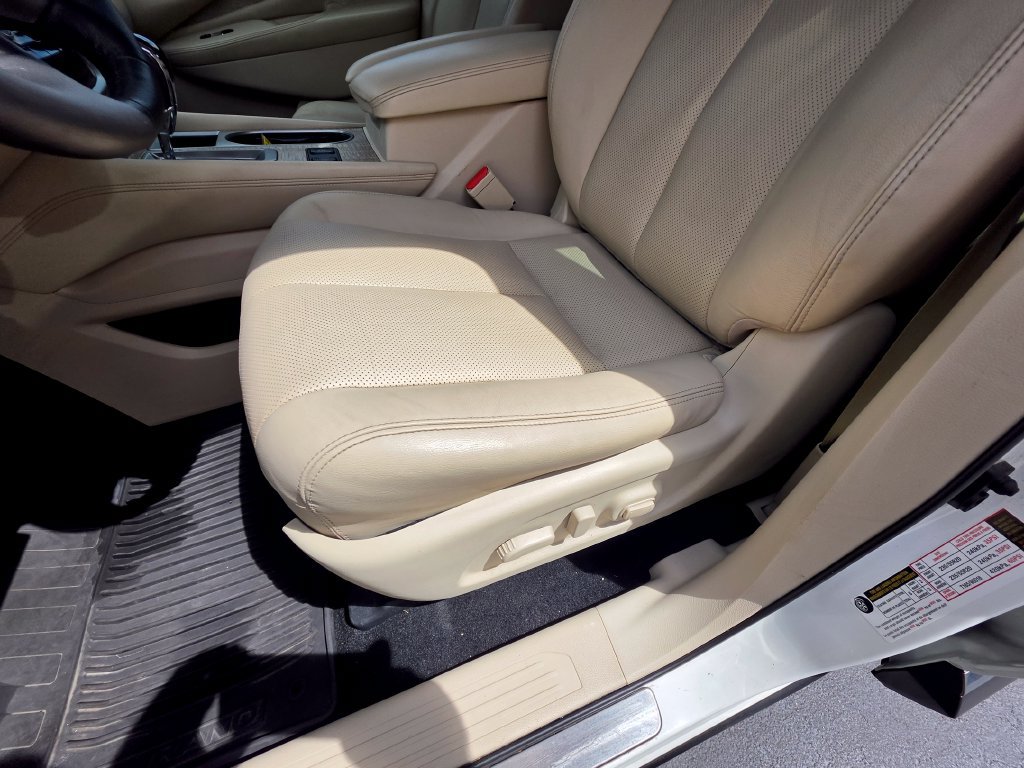 Used 2019 Nissan Murano SL FWD image 15